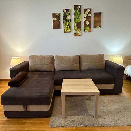 Nevena Belville Apartments Belgrado Kamer foto