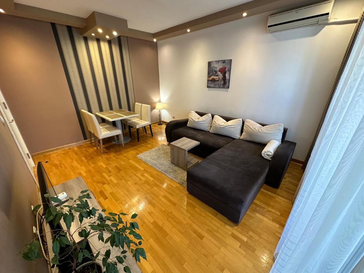 Nevena Belville Apartments Belgrado Buitenkant foto