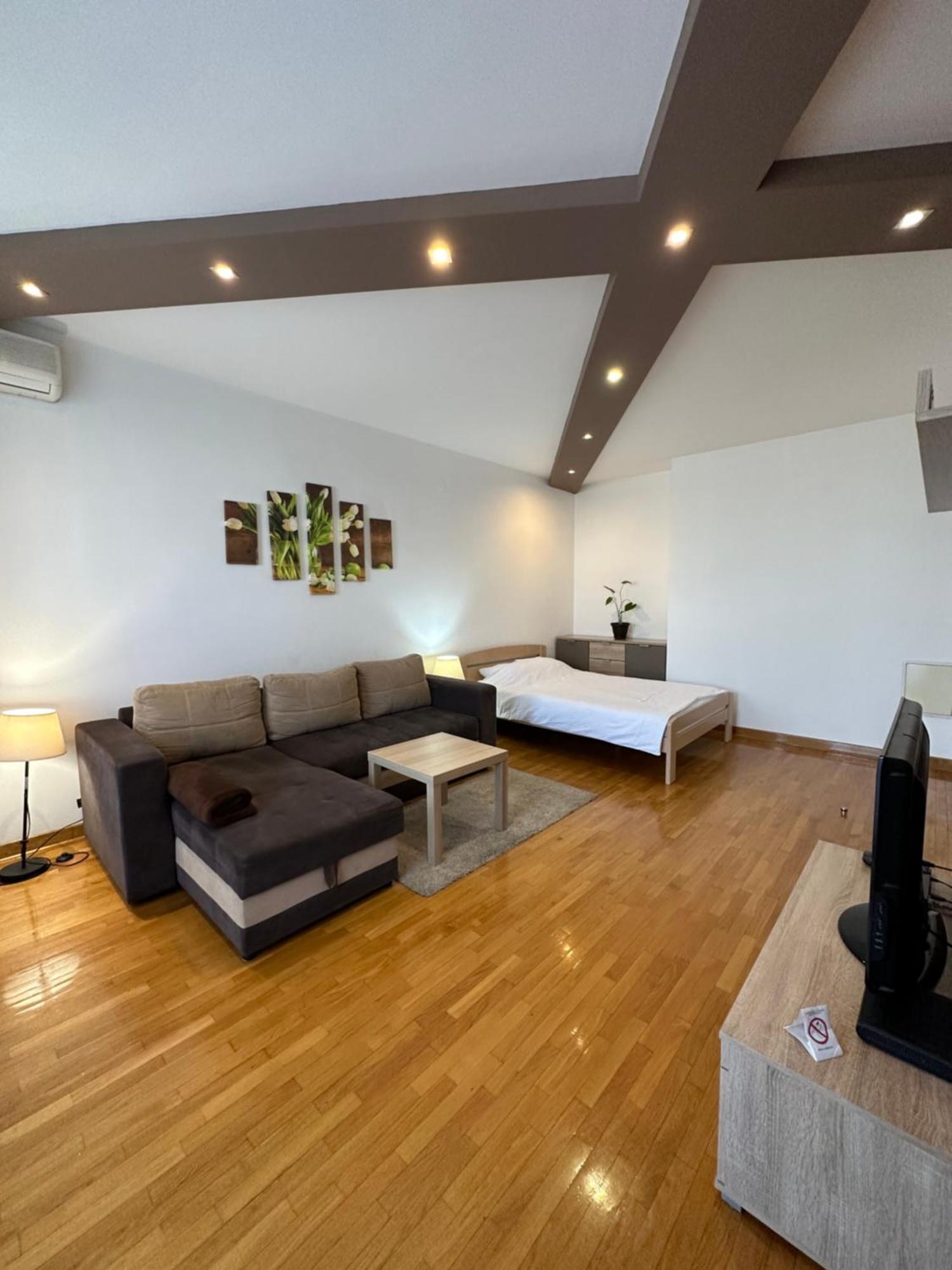 Nevena Belville Apartments Belgrado Kamer foto