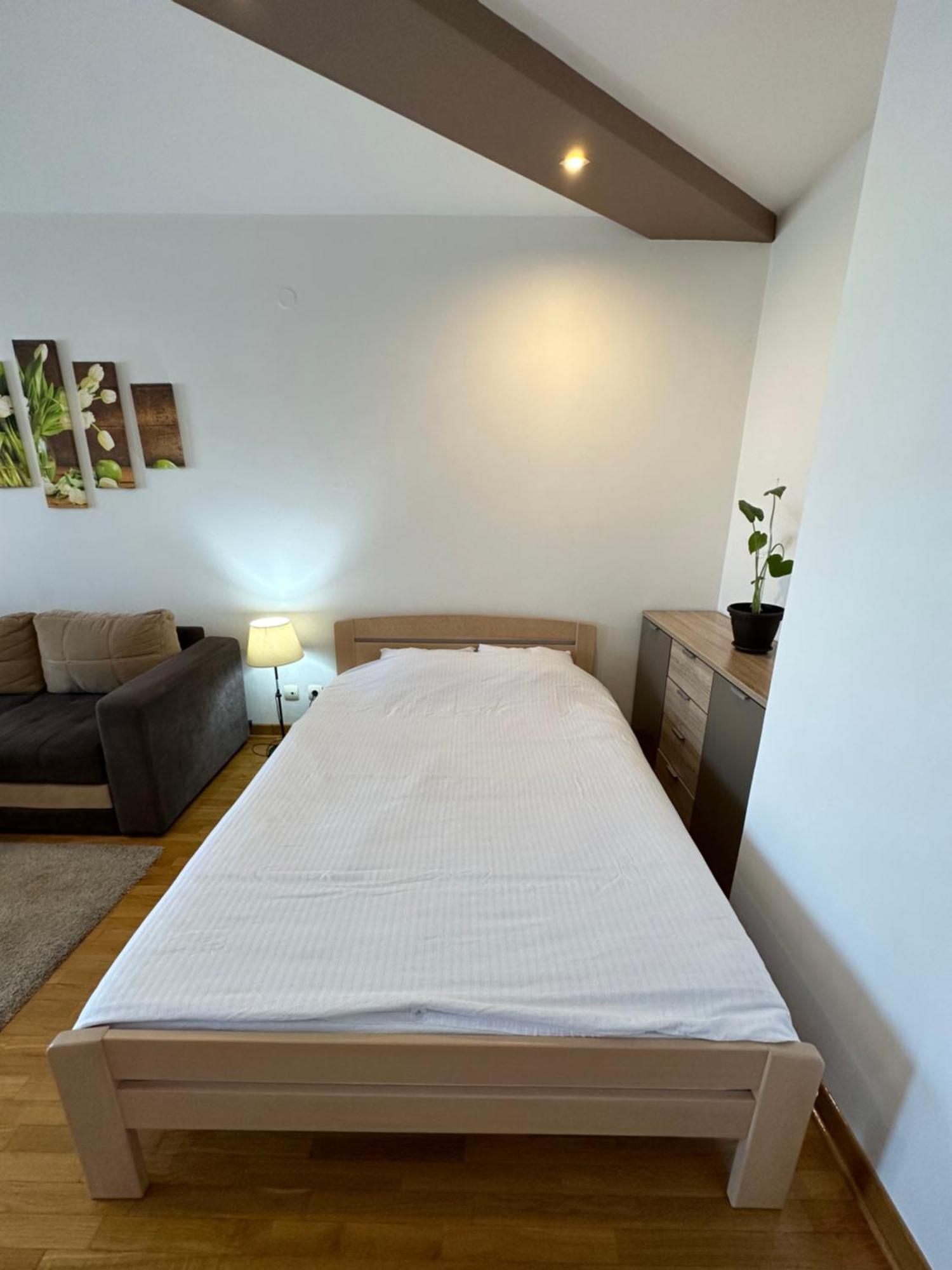 Nevena Belville Apartments Belgrado Kamer foto