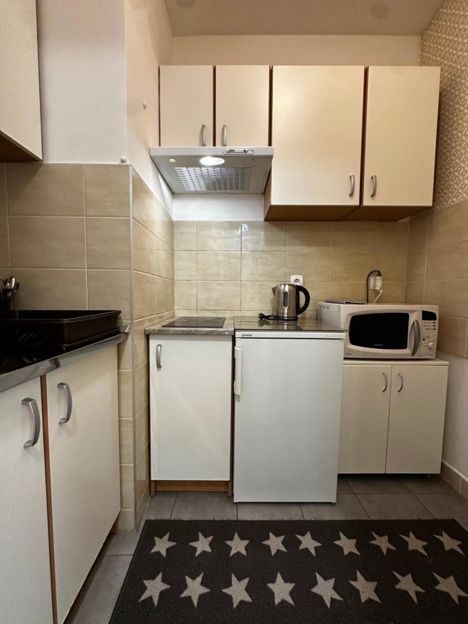 Nevena Belville Apartments Belgrado Buitenkant foto